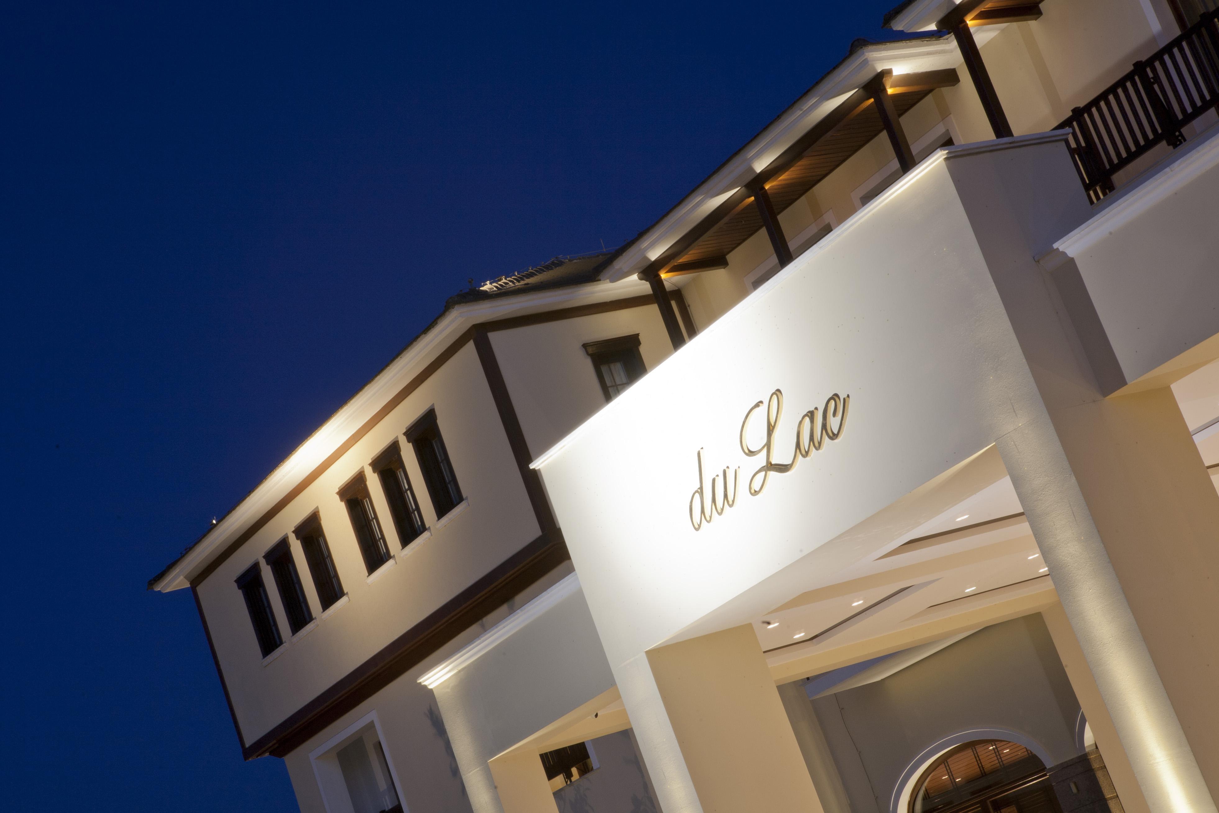 Hotel Du Lac Congress Center & Spa Ioannina Exterior foto The du Lac
