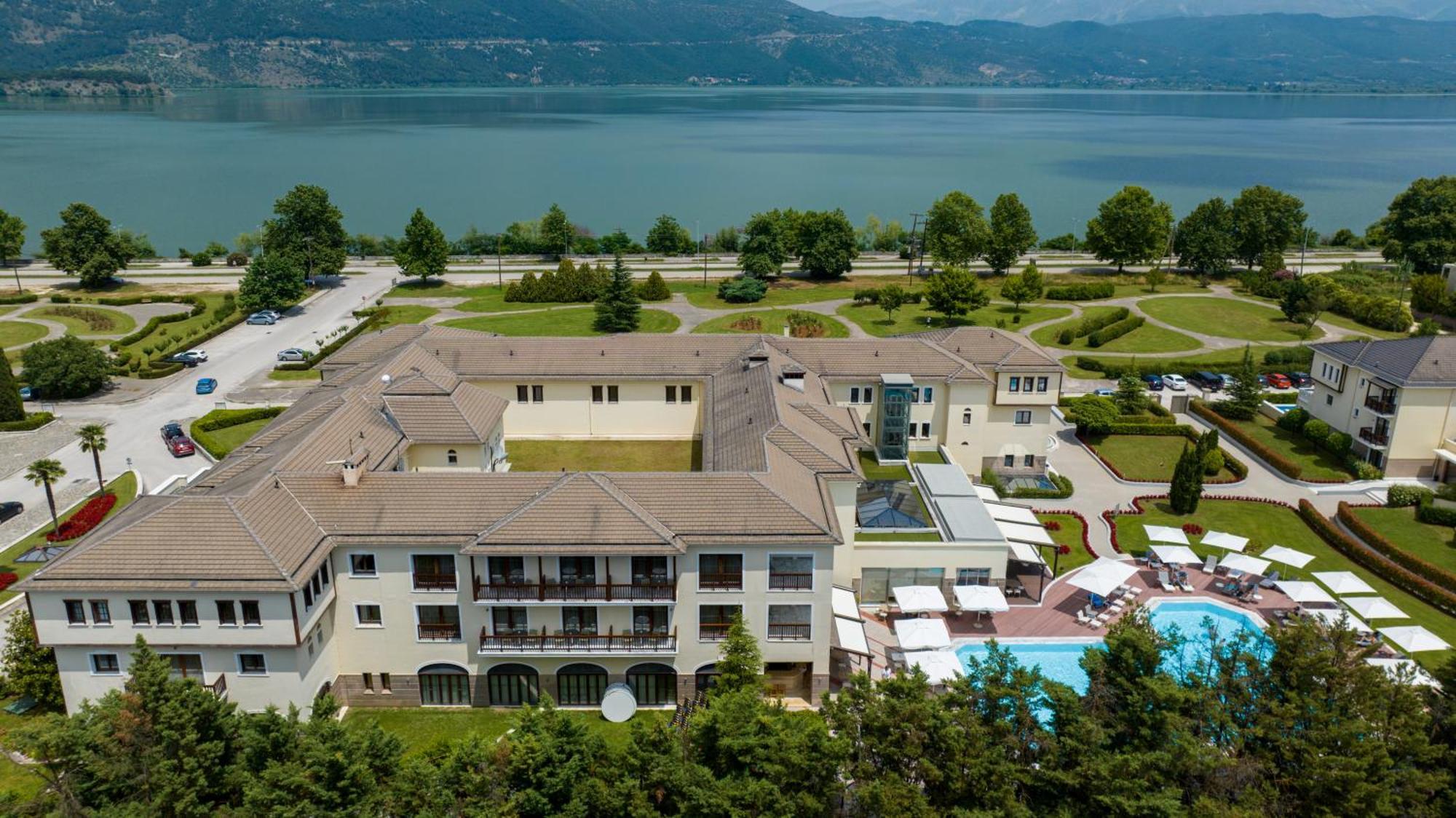 Hotel Du Lac Congress Center & Spa Ioannina Exterior foto